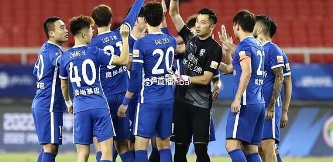 乐鱼体育-助教改变赛季战术,球队实力不断提升怎么办